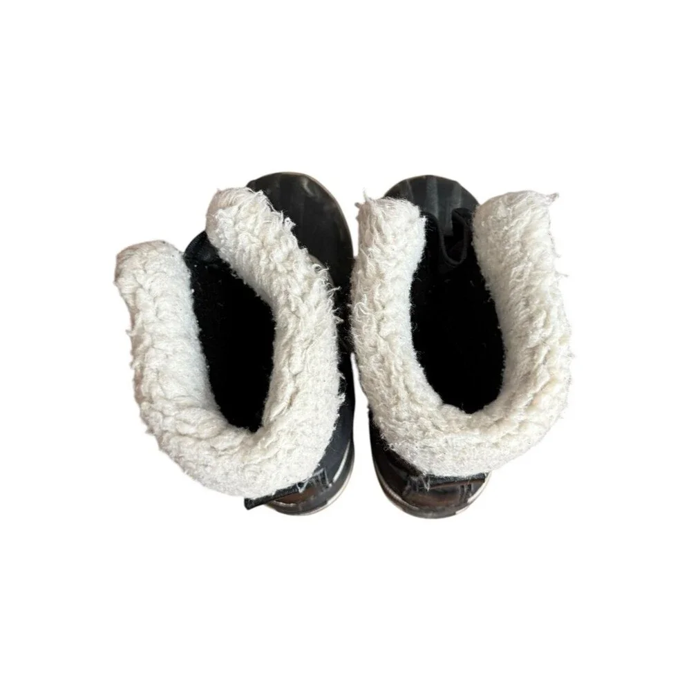 SOREL Kids Yoot Pac Nylon WP Waterproof Black Winter Snow Boots. Size 1.